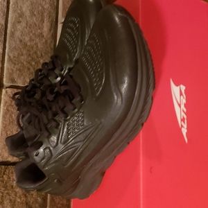 NIB Altra Torin 5 womens 9.5